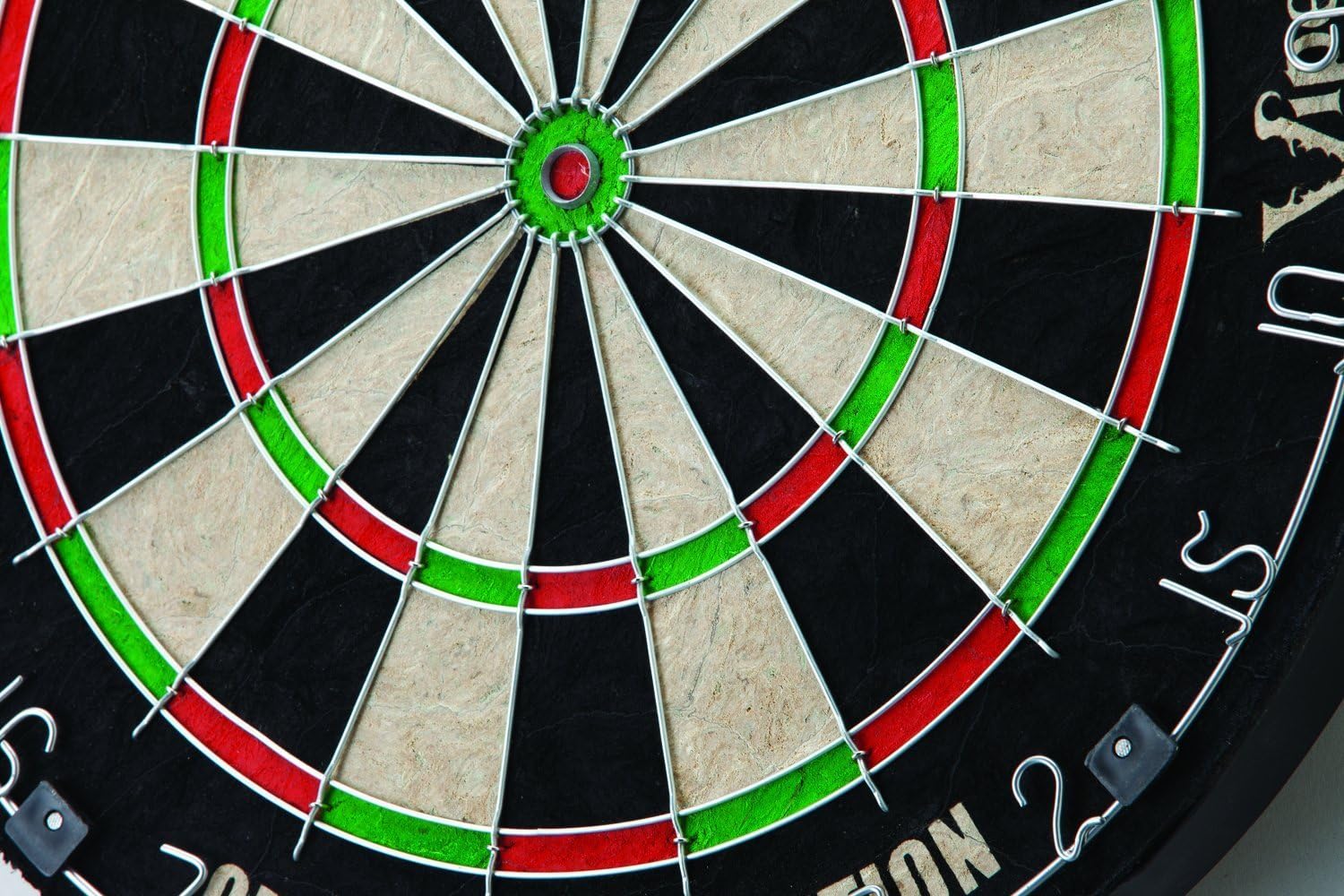 Viper by GLD Products Shot King Regulation Bristle Steel Tip Dartboard Set - Image 7